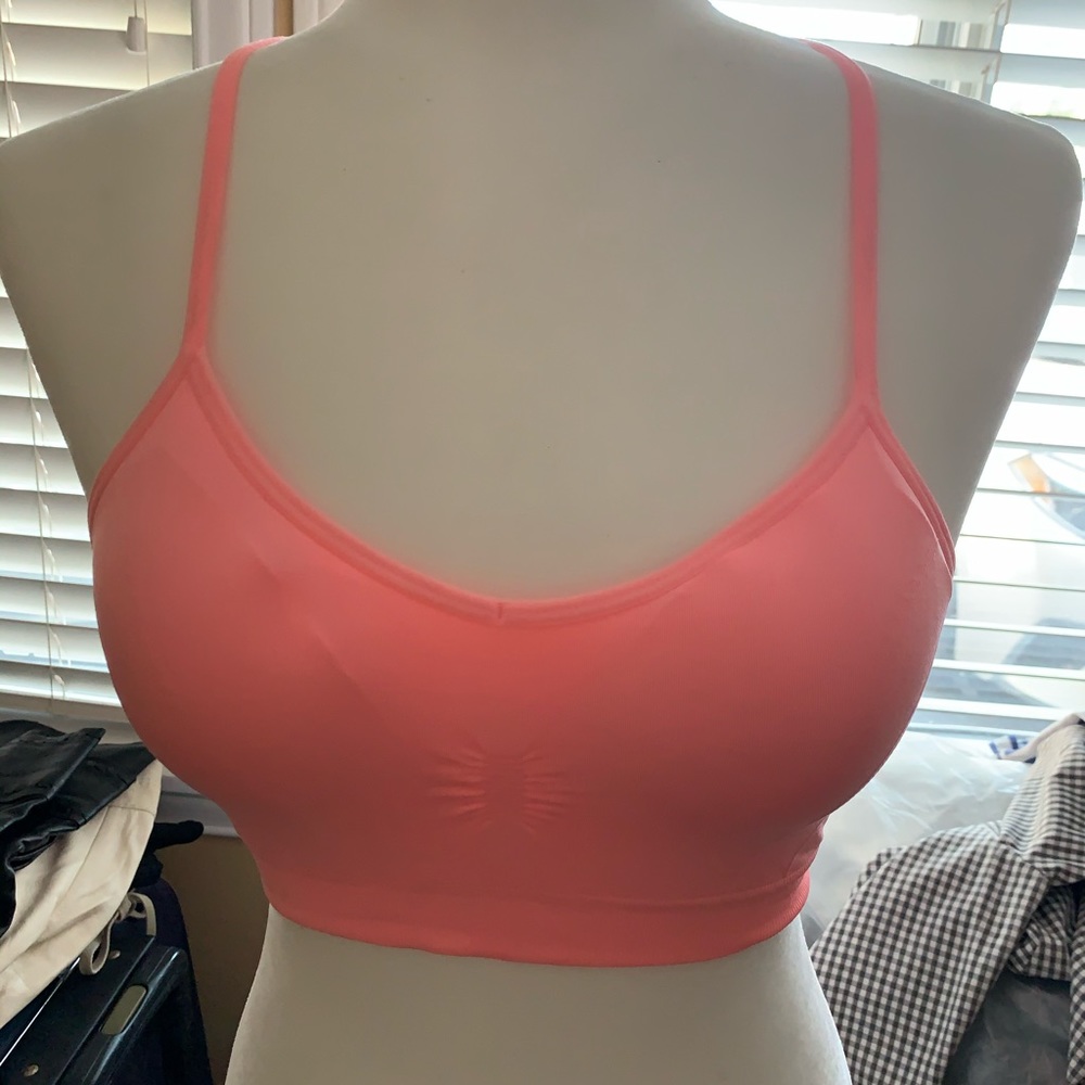 CROSSBACK SPORTS BRA SIZE SMALL